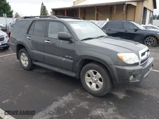 2006 Toyota 4Runner SR5 with VIN JTEBU14RX68062930, listed as a IAAI auction lot 41788775 with 122,864 mi miles. Bid and sale history available at carsss.com. Image 1.