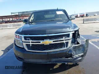 2018 Chevrolet Suburban LT z VIN 1GNSCHKC4JR111130, wystawiony jako IAAI lot #42383199 z przebiegiem 44 584 mil mil oraz . Historia ofert i sprzedaży dostępna na DreamBid. Obrazek 13.