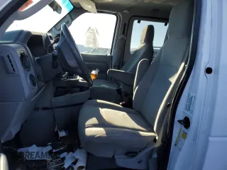 2011 Ford Econoline Passenger XL with VIN 1FBSS3BL5BDA48217, listed as a Copart auction lot 87444574 with 196,447 mi miles and Clean title. Bid and sale history available at DreamBid. Image 7.