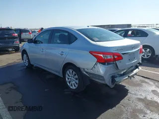 2017 Nissan Sentra S z VIN 3N1AB7AP9HY277592, wystawiony jako IAAI lot #42287903 z przebiegiem 186 876 mil mil oraz . Historia ofert i sprzedaży dostępna na DreamBid. Obrazek 3.
