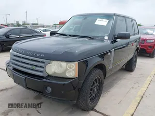2006 Land Rover Range Rover HSE with VIN SALME15486A235049, listed as a IAAI auction lot 41948648 with 211,154 mi miles. Bid and sale history available at carsss.com. Image 2.