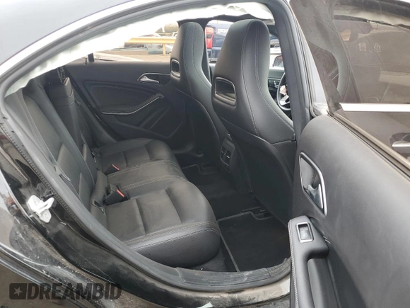 2018 Mercedes-Benz CLA 250 with VIN WDDSJ4EB6JN573633, listed as a Copart auction lot 72726593 with 43,716 mi miles and . Bid and sale history available at DreamBid. Image 10.