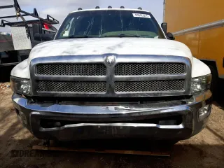 2002 Dodge Ram 3500 with VIN 3B7MF33612M257167, listed as a Copart auction lot 44045925 with 0 mi miles and Salvage Title. Bid and sale history available at carsss.com. Image 5.