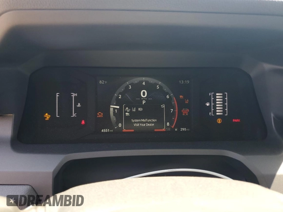 2025 Toyota 4Runner SR5 с VIN JTEVA5BR0S5006815, выставлен на аукционе Copart как лот 60238845 с пробегом 4 551 миль миль и Списание • Salvage title. История ставок и продаж доступна на DreamBid. Изображение 9.