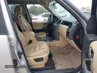 2005 Land Rover LR3 SE with VIN SALAD25425A328269, listed as a IAAI auction lot 41642822 with 173,797 mi miles. Bid and sale history available at carsss.com. Image 5.