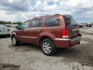 2007 Chrysler Aspen Limited with VIN 1A8HX58217F571370, listed as a Copart auction lot 54401125 with 211,701 mi miles and Clean Title. Bid and sale history available at carsss.com. Image 3.