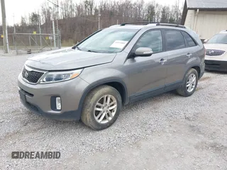 2015 Kia Sorento LX with VIN 5XYKT4A74FG556687, listed as a IAAI auction lot 41914405 with 115,234 mi miles. Bid and sale history available at carsss.com. Image 2.