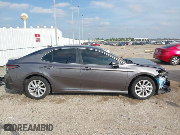 2024 Toyota Camry LE with VIN 4T1R11AK4RU224187, listed as a IAAI auction lot 41574910 with 24,803 mi miles. Bid and sale history available at carsss.com. Image 14.