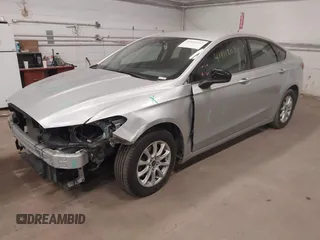 2018 Ford Fusion S with VIN 3FA6P0G71JR226550, listed as a IAAI auction lot 41811203 with 72,245 mi miles. Bid and sale history available at carsss.com. Image 19.