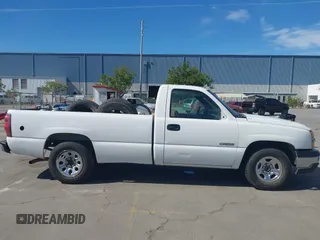 2006 Chevrolet Silverado 1500 Work Truck with VIN 1GCEC14X56Z229630, listed as a IAAI auction lot 42019124 with 380,561 mi miles and . Bid and sale history available at DreamBid. Image 13.