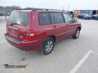 2006 Toyota Highlander z VIN JTEGP21A760091592, wystawiony jako IAAI lot #41068064 z przebiegiem 210 741 mil mil oraz . Historia ofert i sprzedaży dostępna na DreamBid. Obrazek 4.