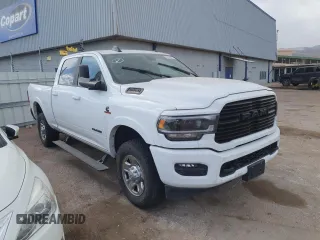 2021 Ram 2500 Laramie with VIN 3C6UR5FL4MG612250, listed as a Copart auction lot 82898924 with 52,008 mi miles and Clean Title. Bid and sale history available at carsss.com. Image 4.