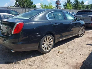 2011 Lincoln MKS EcoBoost with VIN 1LNHL9FT8BG607074, listed as a IAAI auction lot 42640791 with 187,795 mi miles and . Bid and sale history available at DreamBid. Image 4.