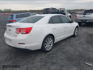 2015 Chevrolet Malibu LT with VIN 1G11D5SL5FF324119, listed as a IAAI auction lot 42041231 with 183,074 mi miles. Bid and sale history available at carsss.com. Image 4.