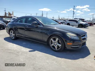 2013 Mercedes-Benz CLS 550 z VIN WDDLJ7DB4DA063428, wystawiony jako Copart lot #51792715 z przebiegiem 145 601 mil mil oraz Szkoda całkowita • Salvage title. Historia ofert i sprzedaży dostępna na DreamBid. Obrazek 4.