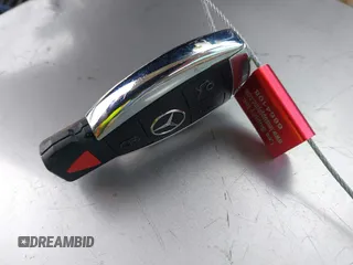 2018 Mercedes-Benz C 300 с VIN WDDWJ4KB1JF678659, выставлен на аукционе IAAI как лот 42447456 с пробегом 121 936 миль миль и . История ставок и продаж доступна на DreamBid. Изображение 11.