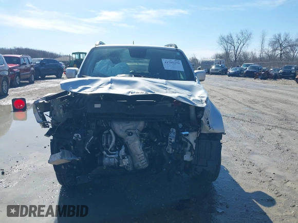 2019 Jeep Renegade Altitude with VIN ZACNJBBB9KPK32023, listed as a IAAI auction lot 41755279 with 84,101 mi miles and . Bid and sale history available at DreamBid. Image 12.