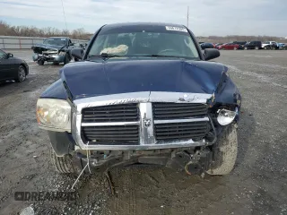2007 Dodge Dakota SLT with VIN 1D7HE48K67S192580, listed as a Copart auction lot 44612305 with Not Provided miles and Salvage Title. Bid and sale history available at DreamBid. Image 5.