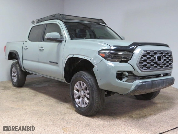 2022 Toyota Tacoma 4WD SR with VIN 3TMCZ5AN0NM505650, listed as a Copart auction lot 74743904 with 35,497 mi miles and Salvage Title. Bid and sale history available at carsss.com. Image 1.