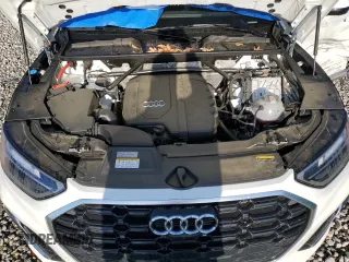 2024 Audi Q5 S line Premium Plus with VIN WA1EABFY9R2051407, listed as a Copart auction lot 52813105 with 10,212 mi miles and Salvage Title. Bid and sale history available at DreamBid. Image 12.