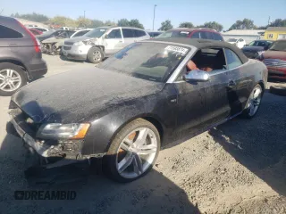 2010 Audi S5 Prestige with VIN WAUVGAFH4AN017812, listed as a Copart auction lot 71593874 with 124,902 mi miles and Clean Title. Bid and sale history available at carsss.com. Image 1.