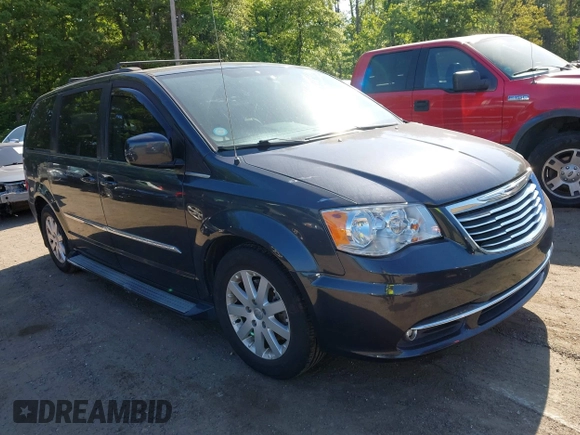 2014 Chrysler Town & Country Touring with VIN 2C4RC1BG2ER124461, listed as a IAAI auction lot 42181413 with 181,360 mi miles and . Bid and sale history available at DreamBid. Image 1.