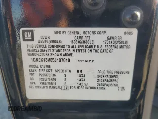 2005 Chevrolet Tahoe Special Service with VIN 1GNEK13V05J197810, listed as a Copart auction lot 43220195 with 165,055 mi miles and Clean Title. Bid and sale history available at carsss.com. Image 13.