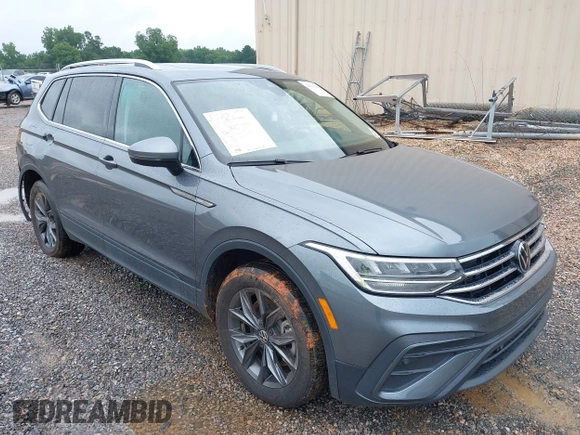 2023 Volkswagen Tiguan SE with VIN 3VVNB7AX4PM042409, listed as a IAAI auction lot 42627800 with 29,016 mi miles and . Bid and sale history available at DreamBid. Image 1.