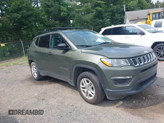 2018 Jeep Compass Sport z VIN 3C4NJCAB0JT308889, wystawiony jako IAAI lot #42710511 z przebiegiem 119 566 mil mil oraz . Historia ofert i sprzedaży dostępna na DreamBid. Obrazek 1.