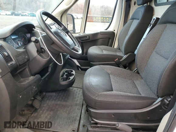 2018 Ram ProMaster Cargo with VIN 3C6TRVAG2JE146542, listed as a Copart auction lot 41484415 with 151,782 mi miles and Clean Title. Bid and sale history available at DreamBid. Image 7.