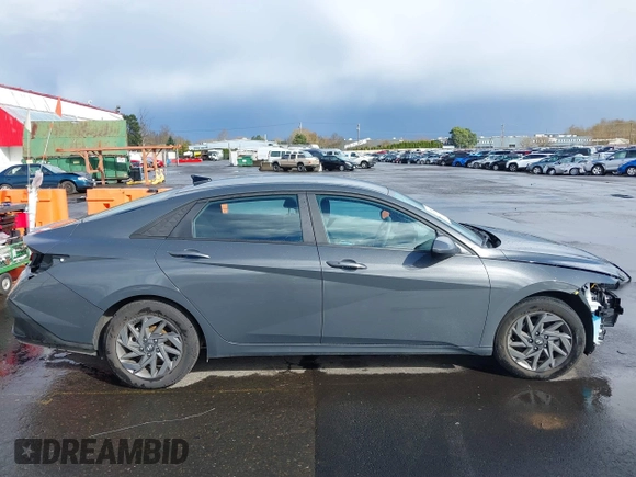 2024 Hyundai Elantra SEL with VIN KMHLM4DG8RU654892, listed as a IAAI auction lot 41752711 with 14,577 mi miles. Bid and sale history available at carsss.com. Image 14.