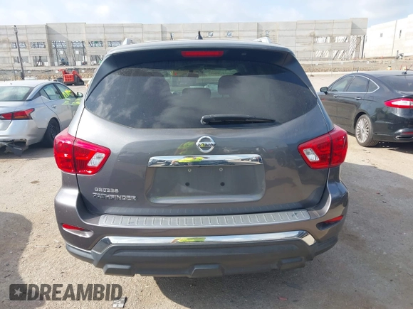 2017 Nissan Pathfinder SV z VIN 5N1DR2MN2HC611842, wystawiony jako IAAI lot #42535832 z przebiegiem 154 908 mil mil oraz . Historia ofert i sprzedaży dostępna na DreamBid. Obrazek 16.