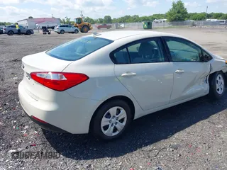 2014 Kia Forte LX z VIN KNAFK4A69E5130347, wystawiony jako IAAI lot #42235026 z przebiegiem 182 691 mil mil oraz . Historia ofert i sprzedaży dostępna na DreamBid. Obrazek 4.