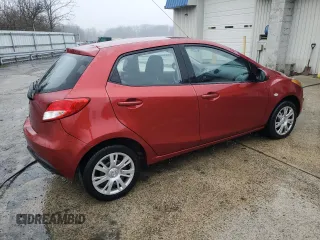 2014 Mazda 2 Sport with VIN JM1DE1KZ6E0182217, listed as a Copart auction lot 85332984 with 130,282 mi miles and Clean Title. Bid and sale history available at carsss.com. Image 3.