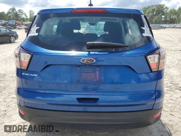 2017 Ford Escape S z VIN 1FMCU0F72HUD25173, wystawiony jako Copart lot #59882215 z przebiegiem 233 578 mil mil oraz Szkoda całkowita • Salvage title. Historia ofert i sprzedaży dostępna na DreamBid. Obrazek 6.