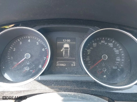 2017 Volkswagen Jetta 1.8T SEL with VIN 3VWL17AJ3HM411036, listed as a IAAI auction lot 41638006 with 211,062 mi miles. Bid and sale history available at carsss.com. Image 7.
