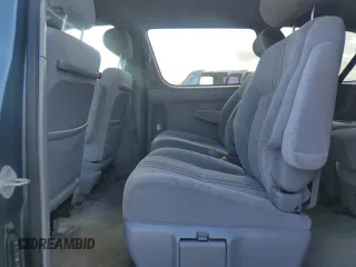2000 Toyota Sienna LE z VIN 4T3ZF13C8YU250689, wystawiony jako Copart lot #57168425 z przebiegiem 133 890 mil mil oraz Szkody całkowita. Historia ofert i sprzedaży dostępna na DreamBid. Obrazek 11.