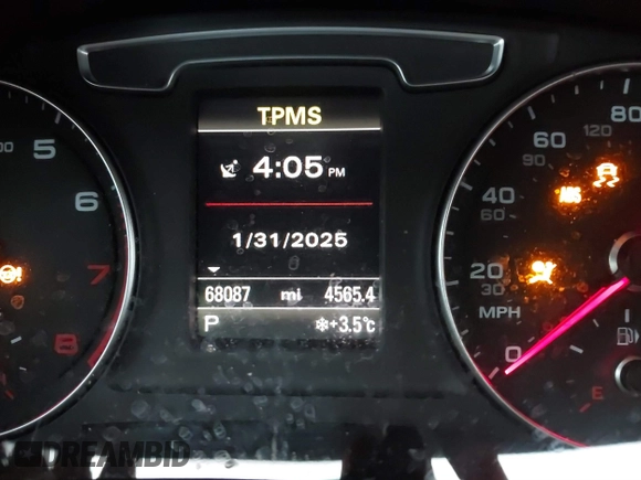 2017 Audi Q3 Premium Plus z VIN WA1JCCFS5HR000986, wystawiony jako IAAI lot #41471543 z przebiegiem 68 087 mil mil oraz . Historia ofert i sprzedaży dostępna na DreamBid. Obrazek 15.