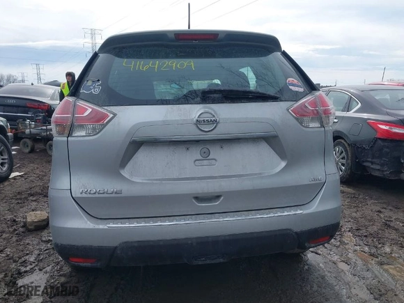2016 Nissan Rogue SV with VIN 5N1AT2MV9GC886787, listed as a IAAI auction lot 41642909 with 194,620 mi miles. Bid and sale history available at carsss.com. Image 16.