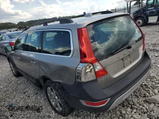 2011 Volvo XC70 3.2L with VIN YV4952BZ6B1101876, listed as a Copart auction lot 72785774 with 105,837 mi miles and Salvage Title. Bid and sale history available at DreamBid. Image 2.