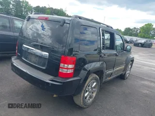 2012 Jeep Liberty Sport z VIN 1C4PJMAK4CW205955, wystawiony jako IAAI lot #42188882 z przebiegiem 196 411 mil mil oraz . Historia ofert i sprzedaży dostępna na DreamBid. Obrazek 4.