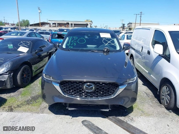 2022 Mazda CX-5 2.5 S Carbon Edition with VIN JM3KFBCM7N0638343, listed as a IAAI auction lot 41630761 with NaN miles. Bid and sale history available at carsss.com. Image 13.