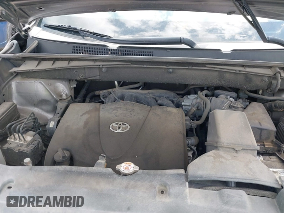 2018 Toyota Highlander SE with VIN 5TDKZRFH9JS544012, listed as a IAAI auction lot 41885296 with 144,500 mi miles and . Bid and sale history available at DreamBid. Image 10.