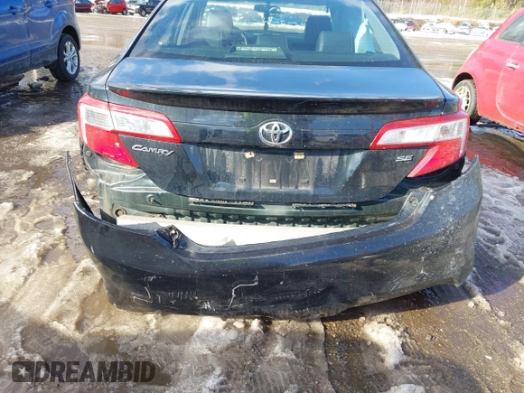 2014 Toyota Camry L with VIN 4T1BF1FKXEU345666, listed as a IAAI auction lot 41651318 with 126,130 mi miles. Bid and sale history available at carsss.com. Image 20.