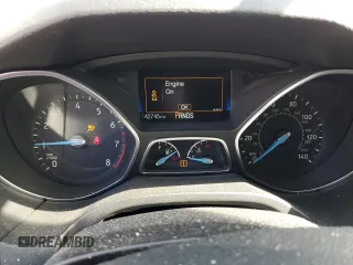 2018 Ford Focus SE with VIN 1FADP3FE6JL240371, listed as a Copart auction lot 52652735 with 42,745 mi miles and Salvage Title. Bid and sale history available at carsss.com. Image 9.