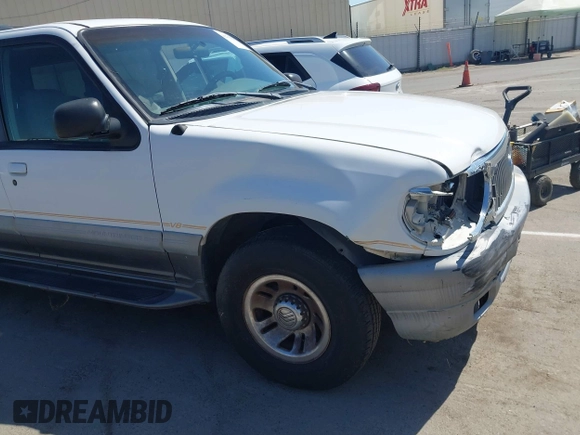 1998 Mercury Mountaineer with VIN 4M2ZU52P9WUJ11869, listed as a IAAI auction lot 42762225 with 241,105 mi miles and . Bid and sale history available at DreamBid. Image 12.