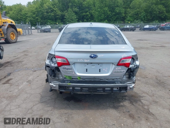 2019 Subaru Legacy Premium z VIN 4S3BNAF65K3034819, wystawiony jako IAAI lot #42456414 z przebiegiem 105 907 mil mil oraz . Historia ofert i sprzedaży dostępna na DreamBid. Obrazek 16.