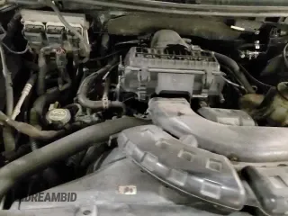 2005 Ford F-150 XLT z VIN 1FTPW14585KC76866, wystawiony jako Copart lot #86074304 z przebiegiem 240 965 mil mil oraz Nie do naprawy • Non repairable. Historia ofert i sprzedaży dostępna na DreamBid. Obrazek 13.