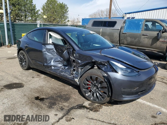 2023 Tesla Model 3 Performance z VIN 5YJ3E1EC2PF673505, wystawiony jako Copart lot #51285665 z przebiegiem 12 019 mil mil oraz Szkoda całkowita • Salvage title. Historia ofert i sprzedaży dostępna na DreamBid. Obrazek 4.