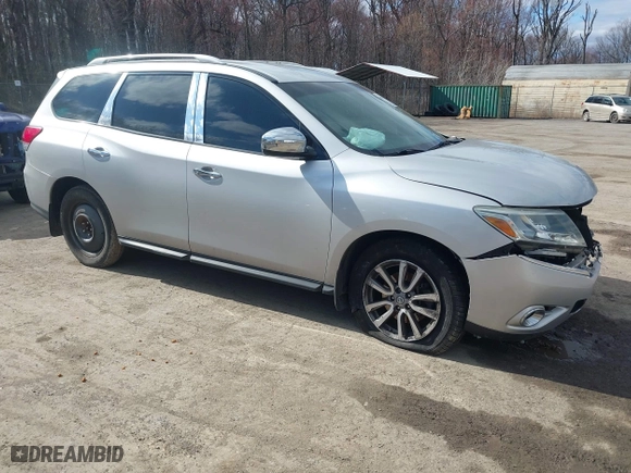 2014 Nissan Pathfinder SV with VIN 5N1AR2MM7EC706970, listed as a IAAI auction lot 41815736 with 163,746 mi miles. Bid and sale history available at carsss.com. Image 1.